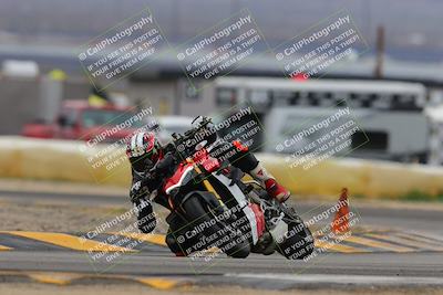 media/Jan-15-2023-SoCal Trackdays (Sun) [[c1237a034a]]/Turn 2 Set 2 (1155am)/